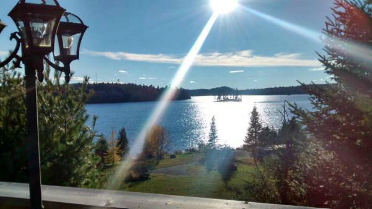Dunlop Lake Lodge Elliot Lake Eksteriør billede